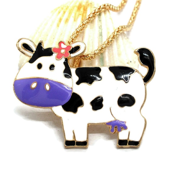 Lirrio's Closet Jewelry - Darling Enamel Cow Pendant Brooch NWT-